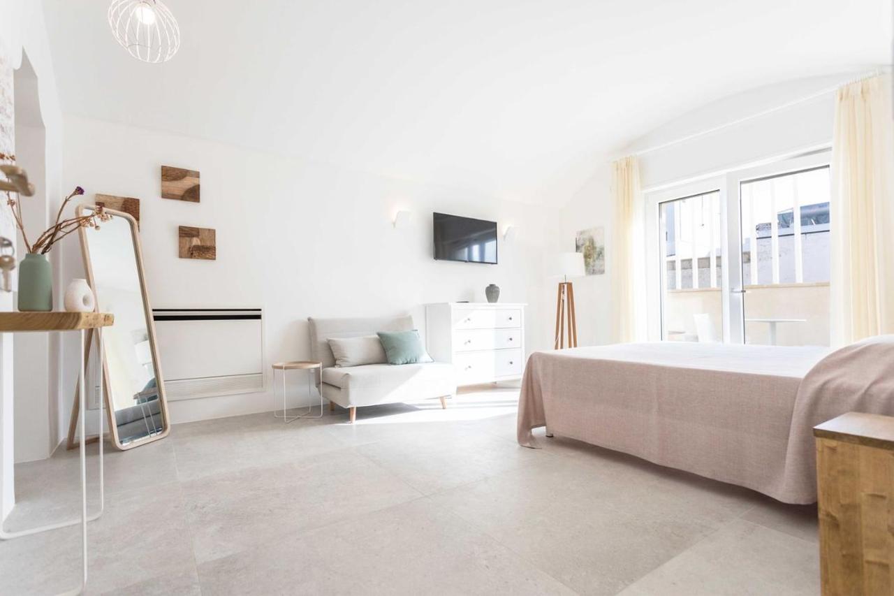 Dimora Dei Maestri-Camera Con Veranda E Bagno Privati Felline Exterior foto