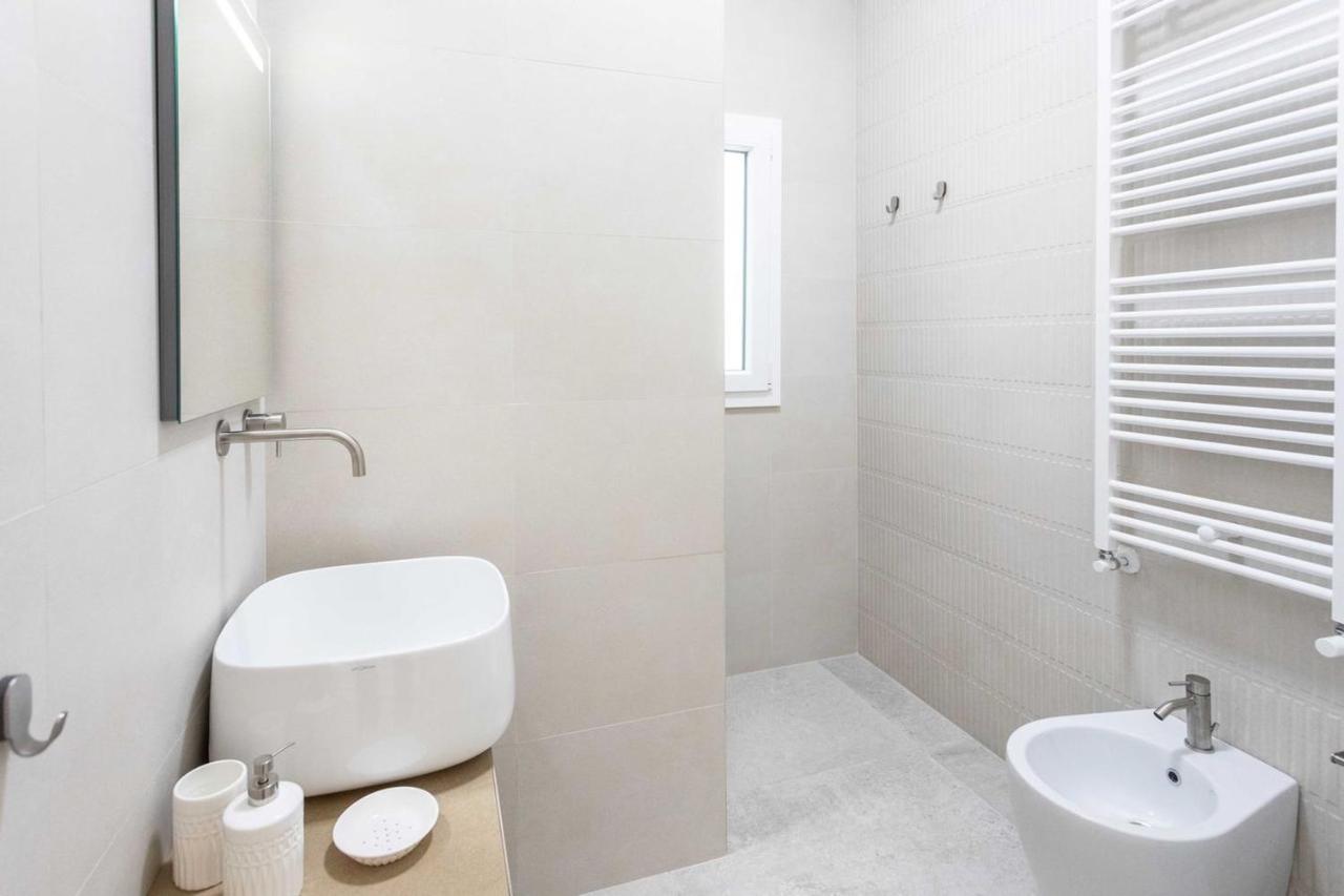 Dimora Dei Maestri-Camera Con Veranda E Bagno Privati Felline Exterior foto