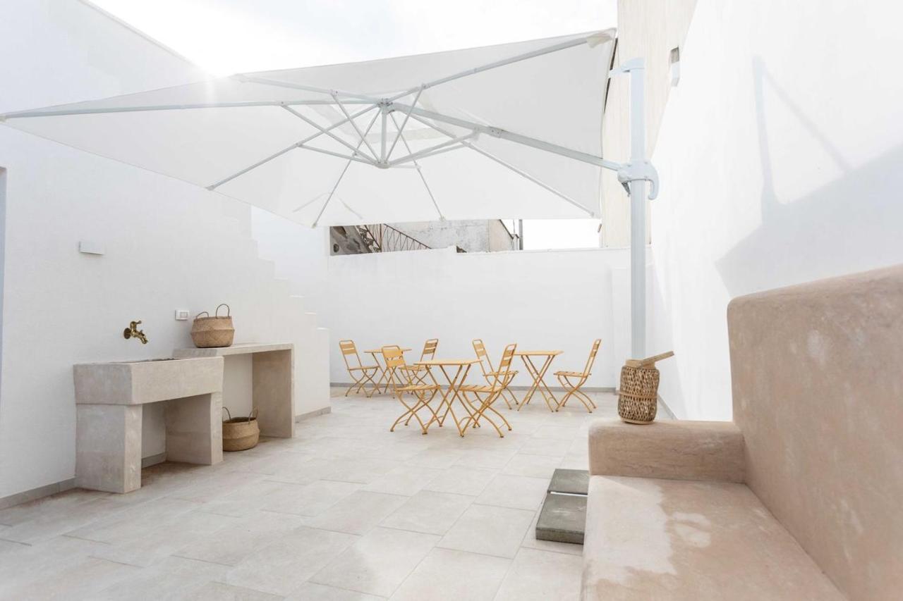 Dimora Dei Maestri-Camera Con Veranda E Bagno Privati Felline Exterior foto