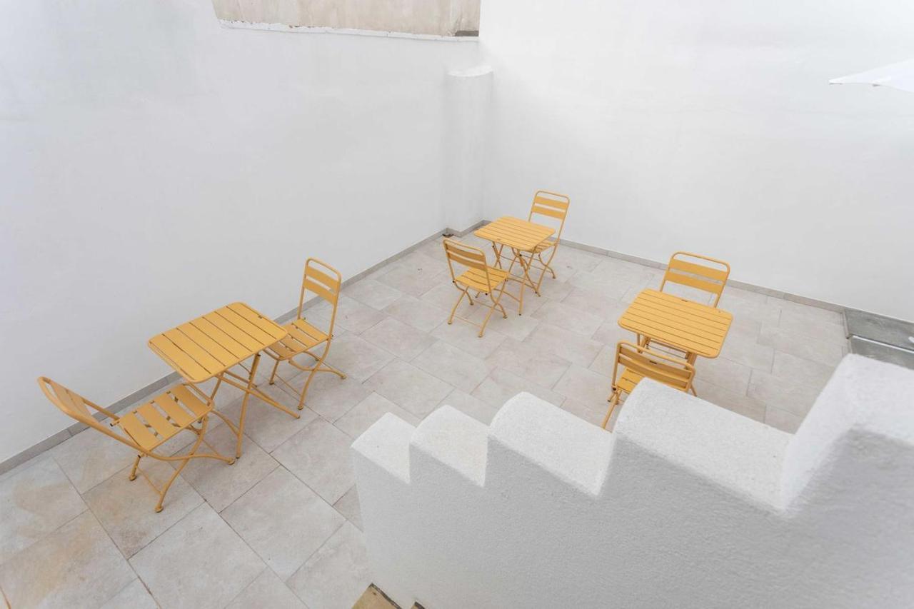 Dimora Dei Maestri-Camera Con Veranda E Bagno Privati Felline Exterior foto